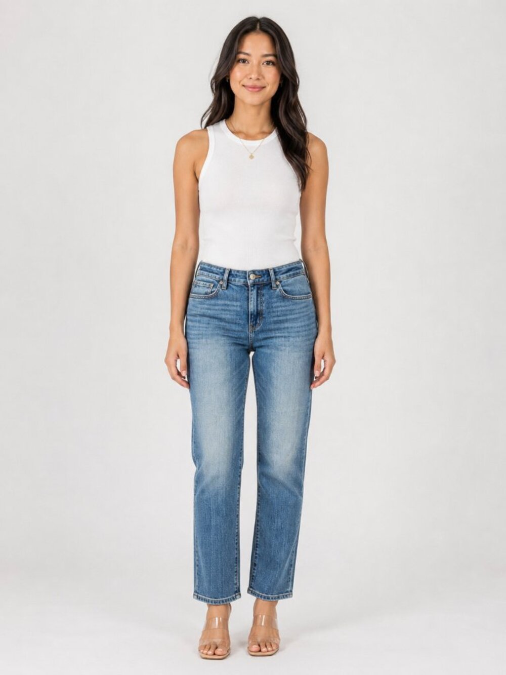 White House Black Market Mid-Rise Girlfriend Everyday Soft Jeans Size 6